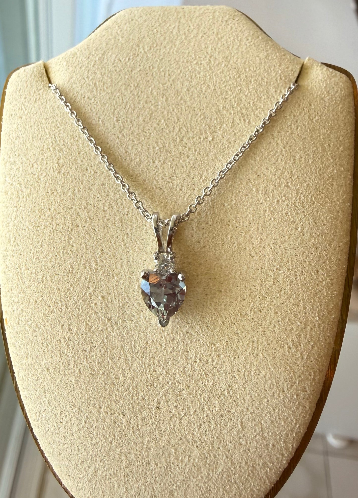 Heart of Transformation – 1.02ct Alexandrite & Moissanite Pendant